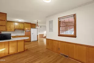 3838 Shoccoree Dr, Durham, NC 27705 - Photo 11