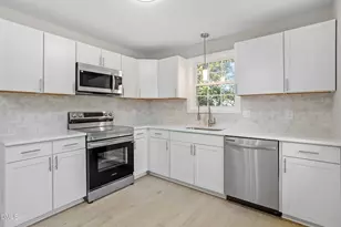 205 S Railroad St, Elm City, NC 27822 - Photo 7