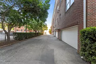 320 W Martin St, Raleigh, NC 27601 - Photo 7