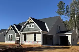 131 E Victoria Ridge Dr, Selma, NC 27576 - Photo 3