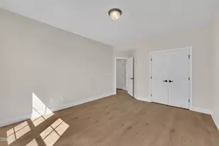 131 E Victoria Ridge Dr, Selma, NC 27576 - Photo 9