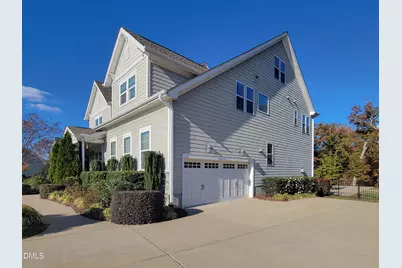 3320 Heathrowe Grove Court, Fuquay Varina, NC 27526 - Photo 21