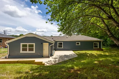 1917 Tucker Street, Burlington, NC 27215 - Photo 25