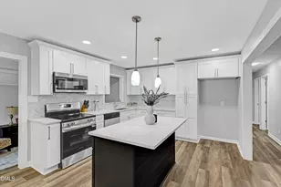 829 Greenwich St, Raleigh, NC 27610 - Photo 5