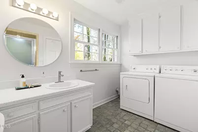 2105 Yorkgate Drive, Raleigh, NC 27612 - Photo 33