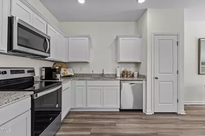 2065 Glen Crossing Drive, Durham, NC 27704 - Photo 13