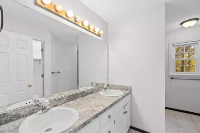 3645 S Pointe Drive, Apex, NC 27539 - Photo 21