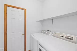 3645 S Pointe Dr, Apex, NC 27539 - Photo 33