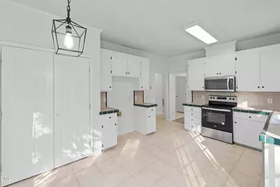 3645 S Pointe Drive, Apex, NC 27539 - Photo 17