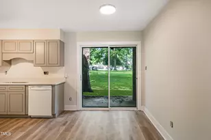 5804 Falls of Neuse Rd, Raleigh, NC 27609 - Photo 5