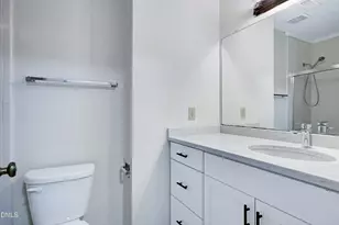 606 Oak Tree Dr, Chapel Hill, NC 27517 - Photo 23