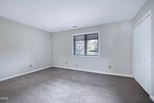 606 Oak Tree Dr, Chapel Hill, NC 27517 - Photo 27