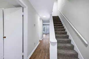 606 Oak Tree Dr, Chapel Hill, NC 27517 - Photo 3