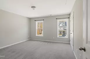 129 Longleaf Pine St, Clayton, NC 27527 - Photo 17