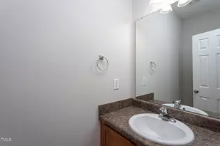 601 Weeping Willow Dr, Durham, NC 27704 - Photo 27