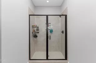 201 Lucas Rd, Dunn, NC 28334 - Photo 15