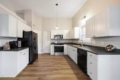 5424 Fieldcross Court, Raleigh, NC 27610 - Photo 5