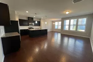 8048 Windthorn Pl, Cary, NC 27519 - Photo 5