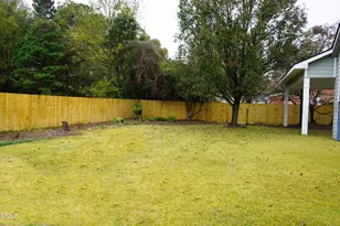 306 Warsaw Rd, Clinton, NC 28328 - Photo 13