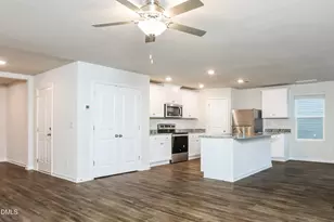 621 Howling Wind Dr, Zebulon, NC 27597 - Photo 3