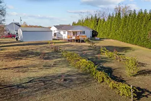 353 N Pleasant Coates Rd, Benson, NC 27504 - Photo 51