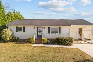 353 N Pleasant Coates Rd, Benson, NC 27504 - Photo 3