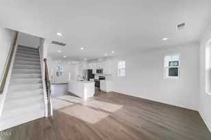 3607 Elm Grv Ln, Raleigh, NC 27604 - Photo 3