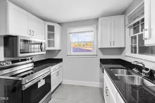 109 Lincoln Ct, Raleigh, NC 27610 - Photo 11