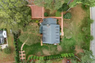 1000 S Howard Cir, Tarboro, NC 27886 - Photo 13