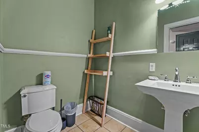 925 S Chestnut Street, Henderson, NC 27536 - Photo 9