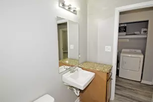 841 Barringer Dr, Raleigh, NC 27606 - Photo 15