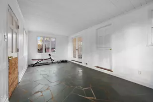 701 N Carr St, Mebane, NC 27302 - Photo 15