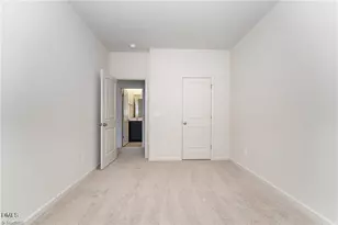 5909 Crossview Dr, Kernersville, NC 27284 - Photo 17