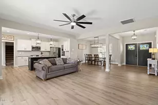 8701 Nc Hwy 210, Four Oaks, NC 27524 - Photo 15