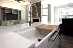 39 Sassafras Ln, Clayton, NC 27527 - Photo 9