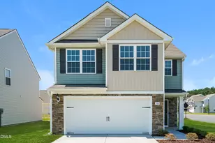 300 Gourd St, Zebulon, NC 27597 - Photo 1