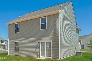 300 Gourd St, Zebulon, NC 27597 - Photo 15