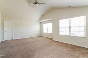 300 Gourd St, Zebulon, NC 27597 - Photo 7