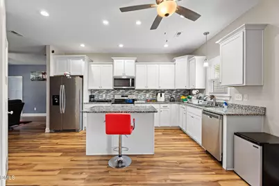 202 S 6th Street, Erwin, NC 28339 - Photo 9