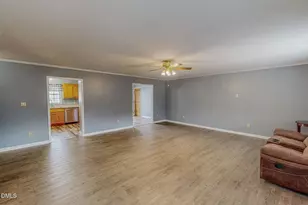 111 Fox Crossing Dr, Roxboro, NC 27574 - Photo 9
