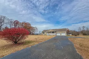 111 Fox Crossing Dr, Roxboro, NC 27574 - Photo 23