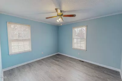 111 Fox Crossing Drive, Roxboro, NC 27574 - Photo 15