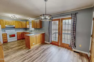 111 Fox Crossing Dr, Roxboro, NC 27574 - Photo 3