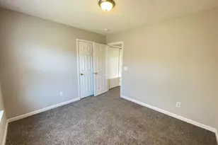 208 Lindell Dr, Apex, NC 27539 - Photo 9