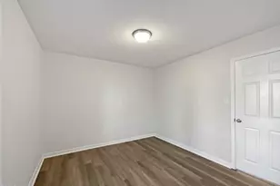 4146 Wallingford Pl, Durham, NC 27707 - Photo 9