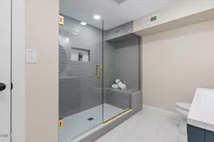 509 Oakland Dr, Raleigh, NC 27609 - Photo 29