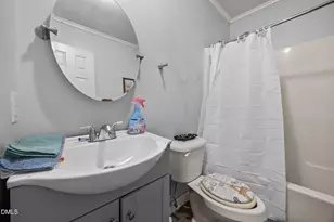 691-693 Boddie St, Henderson, NC 27536 - Photo 23