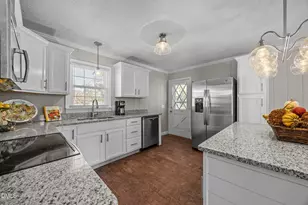 311 Marlowe Dr, Dunn, NC 28334 - Photo 13