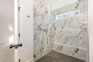 907 Danbury Dr, Durham, NC 27703 - Photo 9