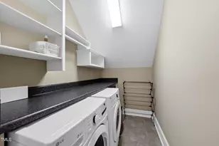 204 Edgepine Dr, Holly Springs, NC 27540 - Photo 19